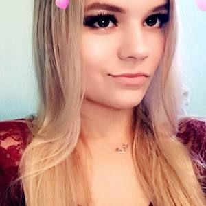 Meet your Posher, Brittanie